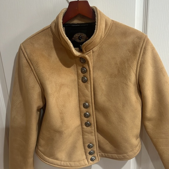 Tan women’s winter button up coat Country Clothing Company Cheyanne collection - Picture 8 of 10